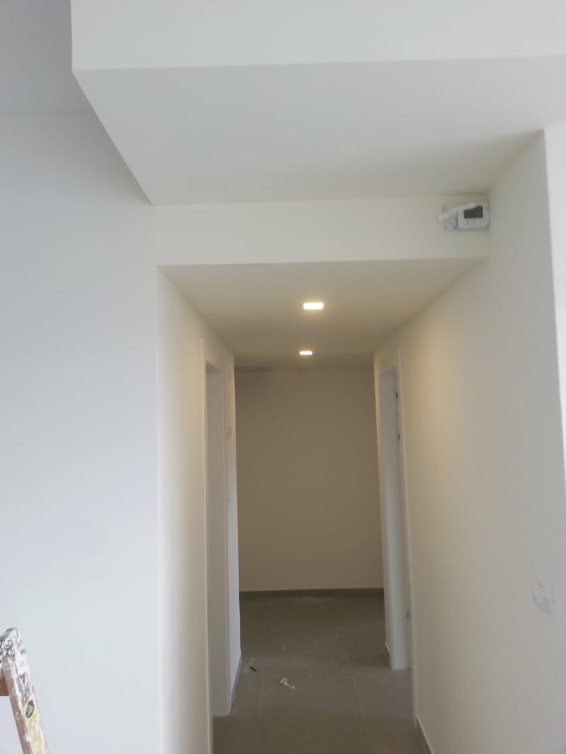 הנמכת תקרה